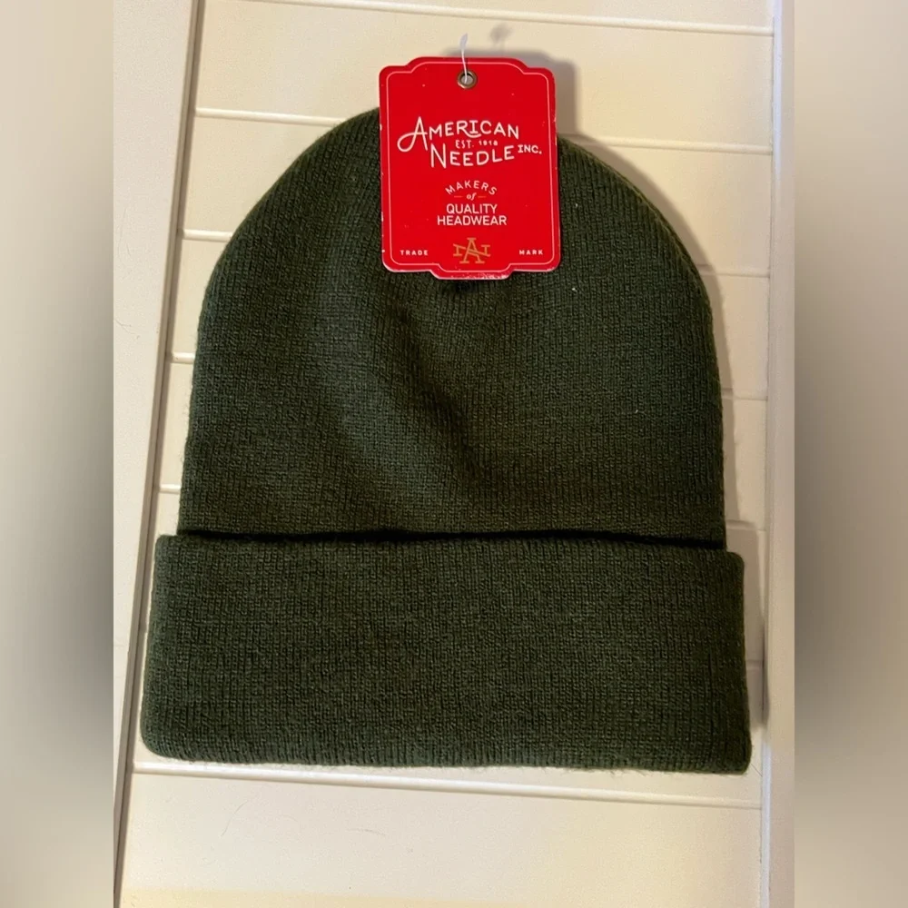 Urban Outfitters X American Needle Yellowstone National Park Beanie